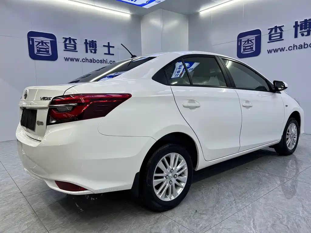 Toyota Vios 2022 — фото 14