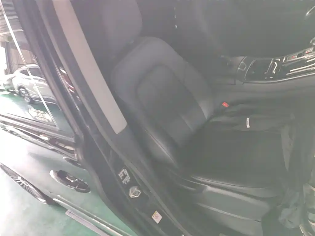 GAC Motor Trumpchi M8 2022 — фото 25