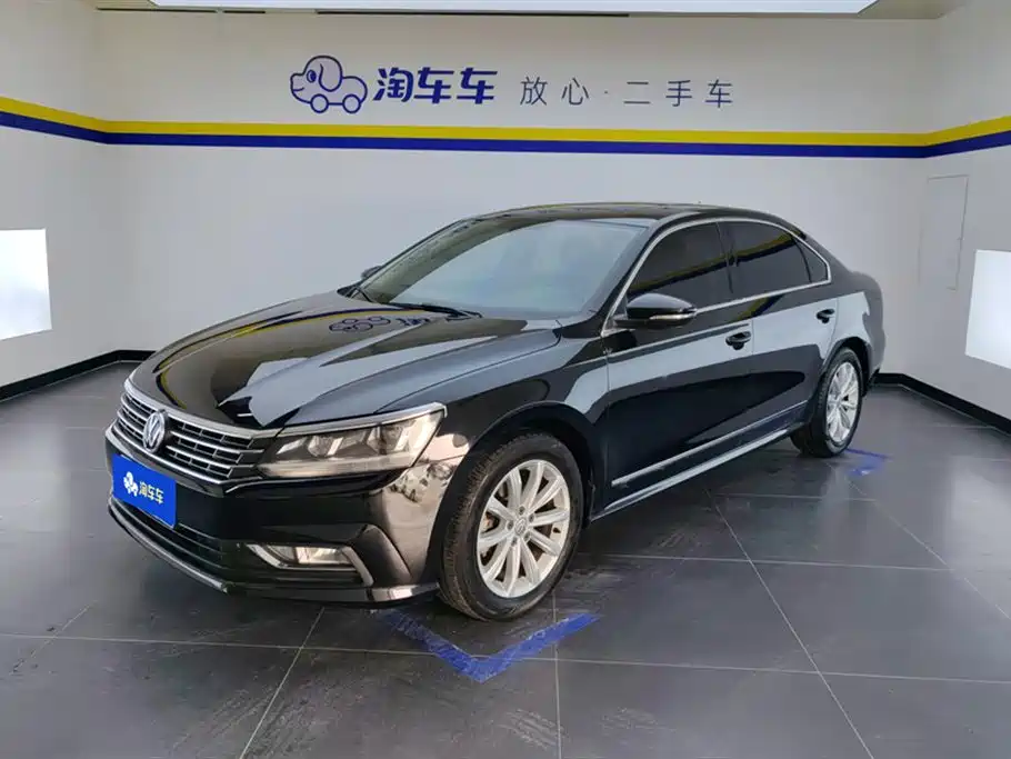 Volkswagen Passat 2017 — фото 1