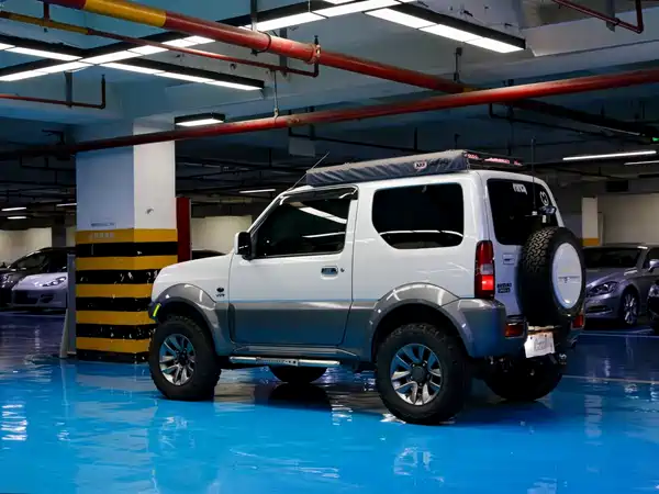Suzuki Jimny 2015