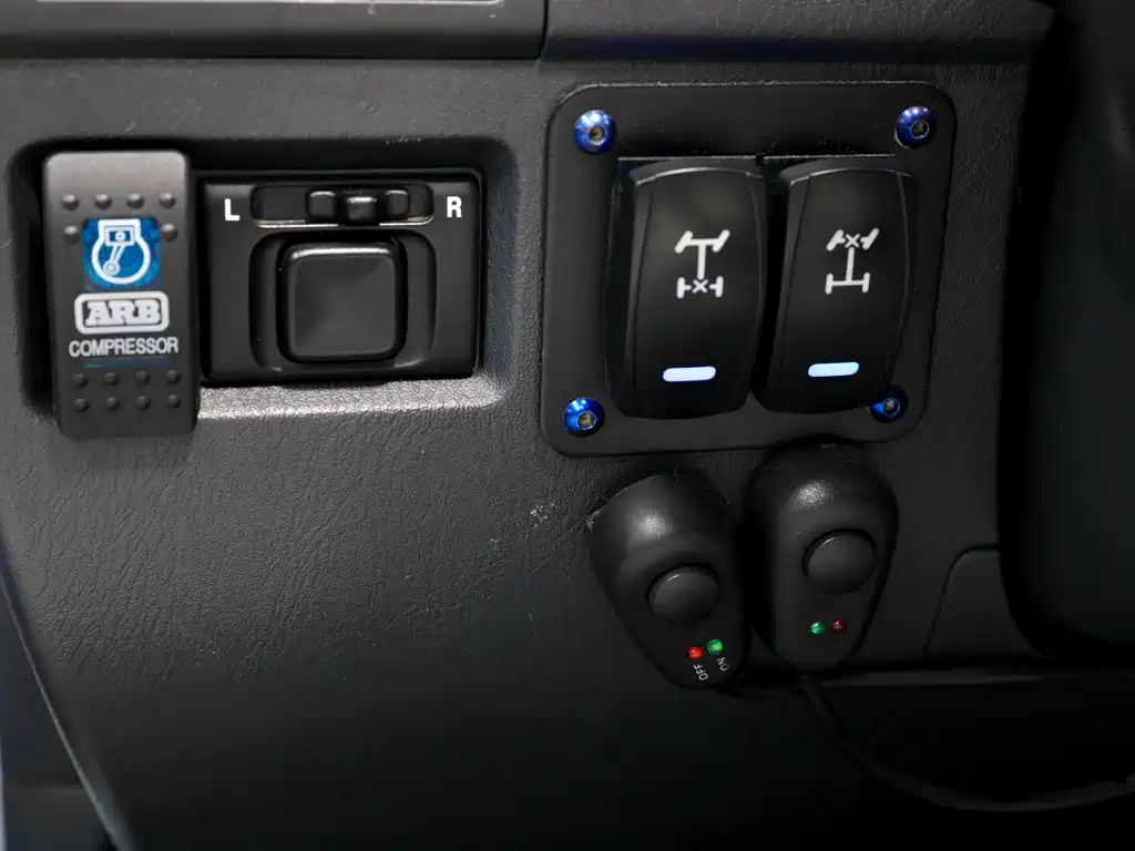 Suzuki Jimny 2017 — фото 23