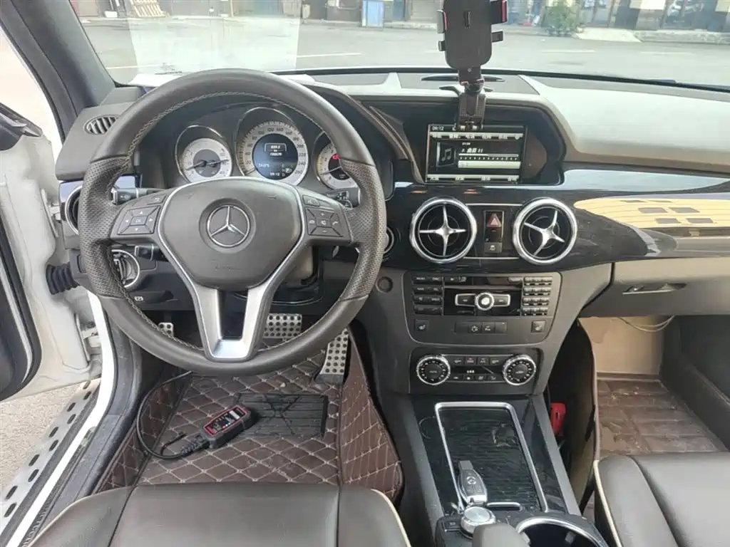 Mercedes-Benz GLK-Class 2014 — фото 10