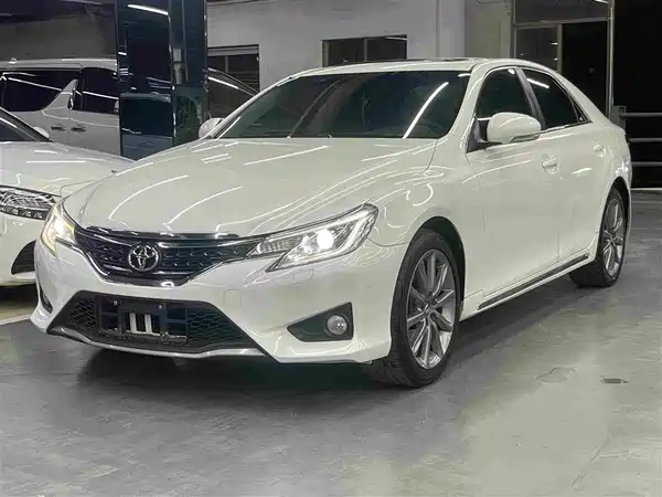Toyota Reiz 2018