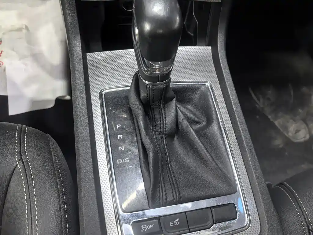 Roewe i6 Classic 2018 — фото 8