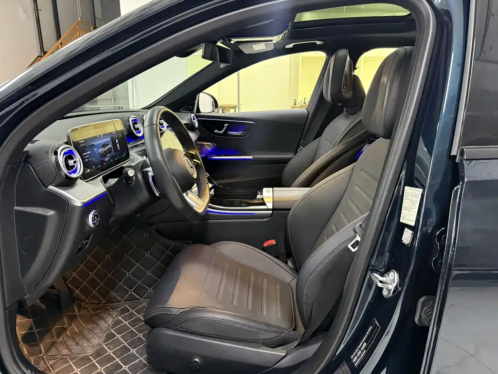 Mercedes-Benz C-Class 2022 — фото 8