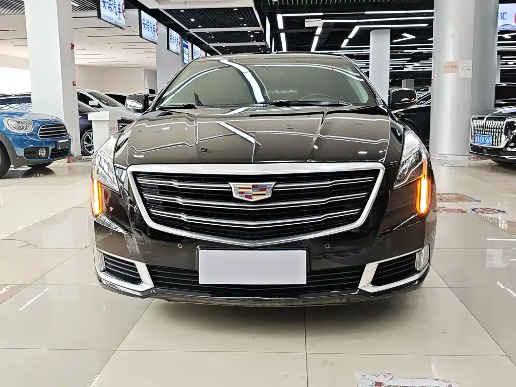 Cadillac XTS 2019 — фото 2
