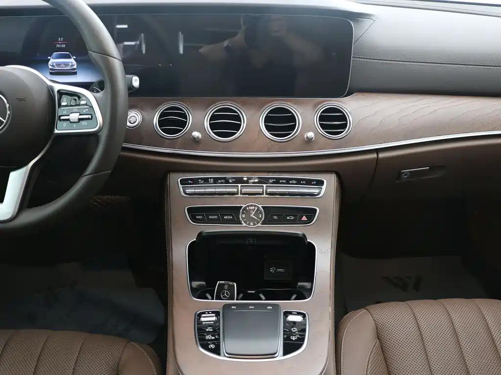 Mercedes-Benz E-Class 2020