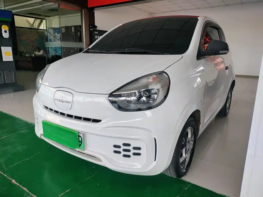 Roewe Clever 2022
