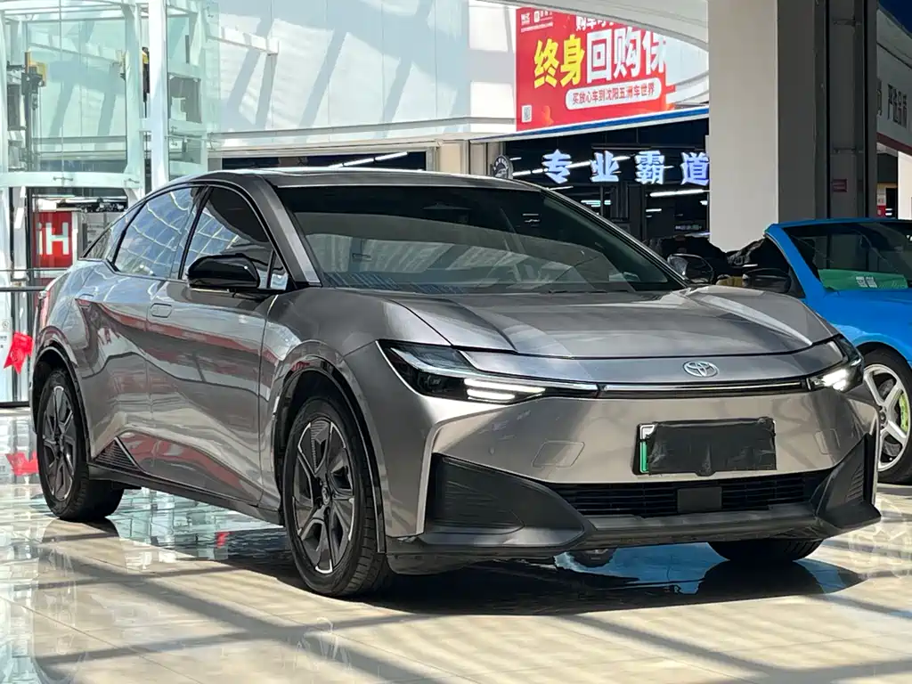 Toyota bZ3 2024