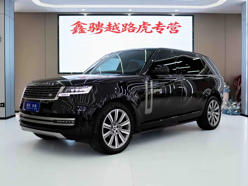 Land Rover Range Rover 2024 — фото 1