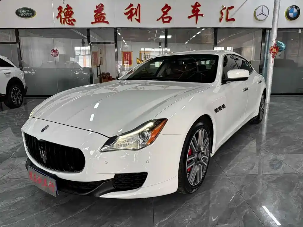 Maserati Quattroporte 2017 — фото 1