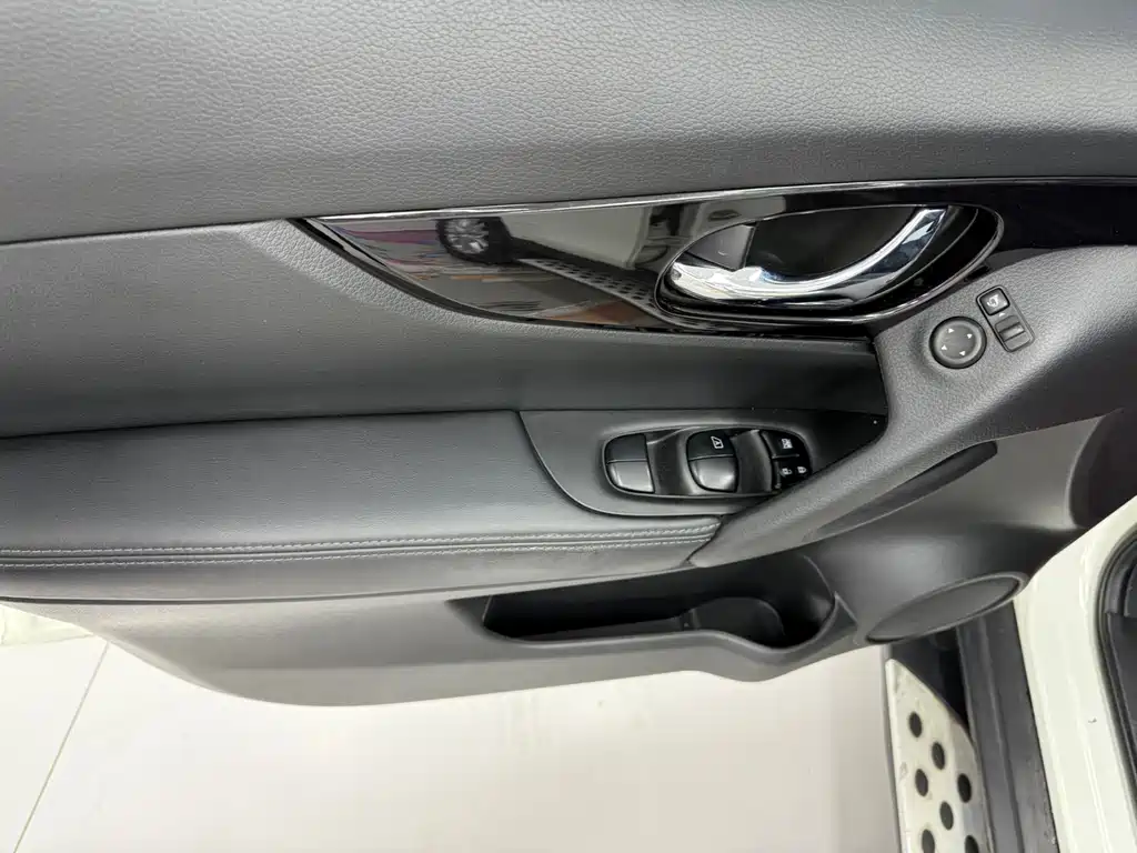 Nissan X-Trail 2021 — фото 14