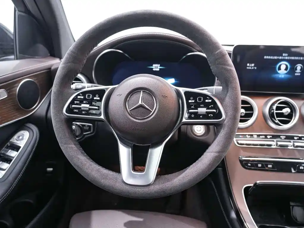 Mercedes-Benz GLC 2022 — фото 15