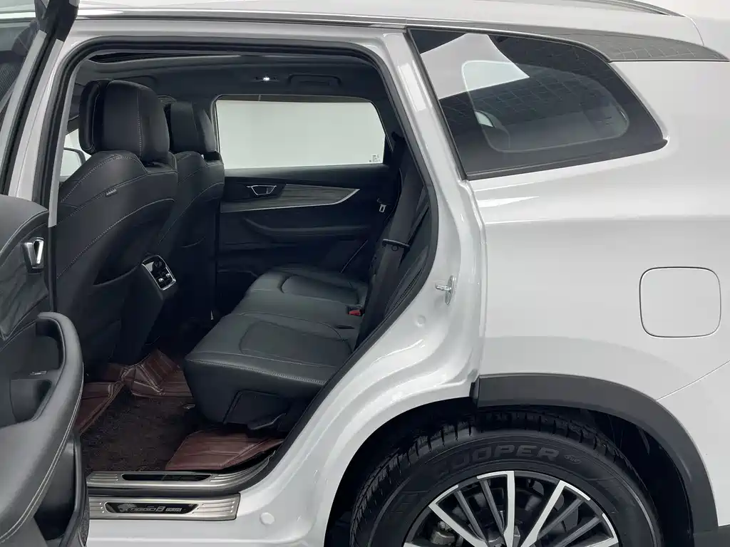 Chery Tiggo 8 PLUS 2022 — фото 10