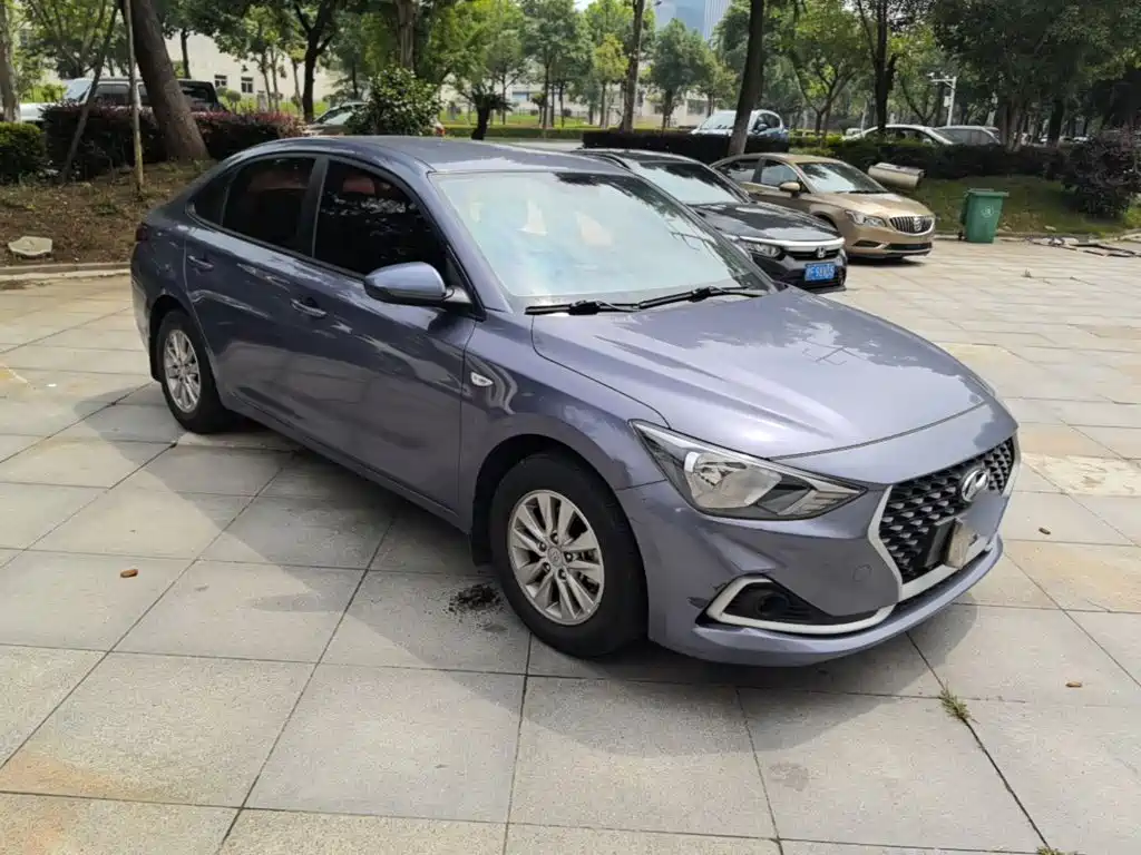 Hyundai Elantra 2018