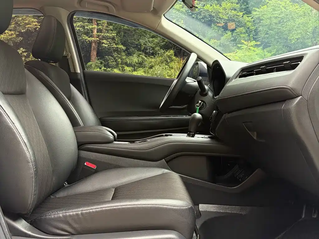 Honda Vezel 2020 — фото 14