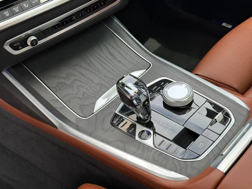 BMW X7 2022 — фото 17