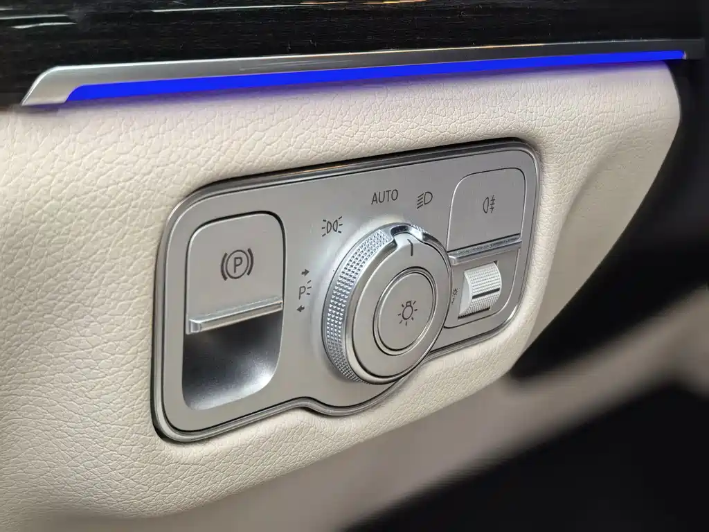 Mercedes-Benz GLE 2020 — фото 18