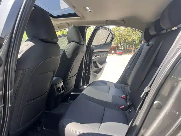 Mazda 3 Axela 2020