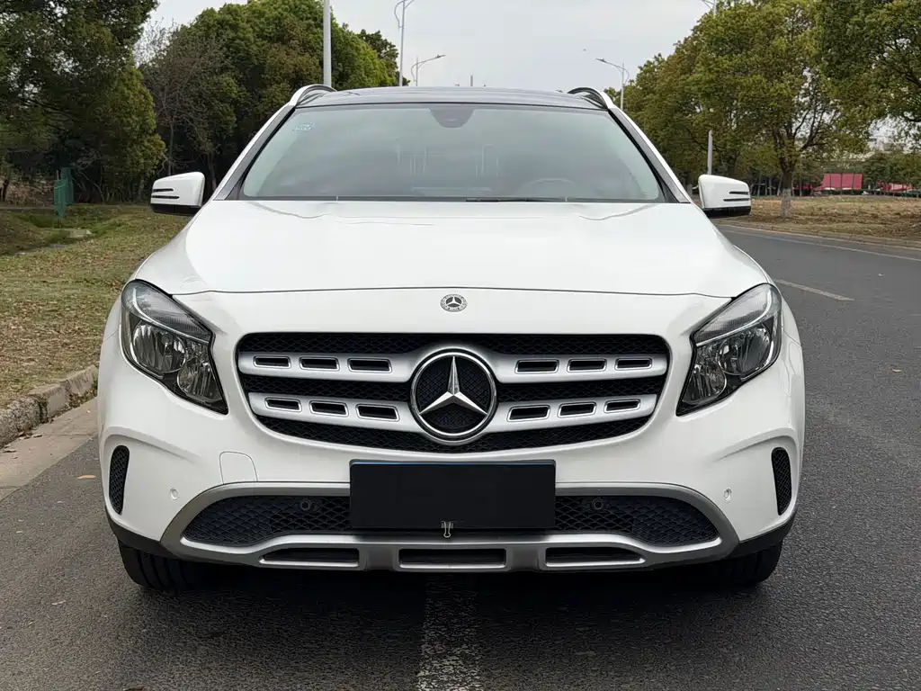 Mercedes-Benz GLA 2017