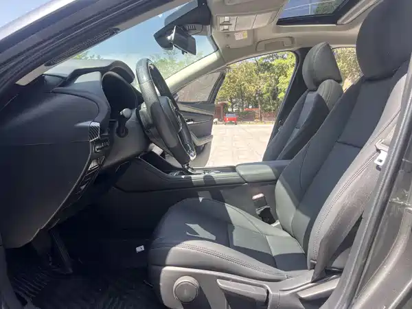 Mazda 3 Axela 2020