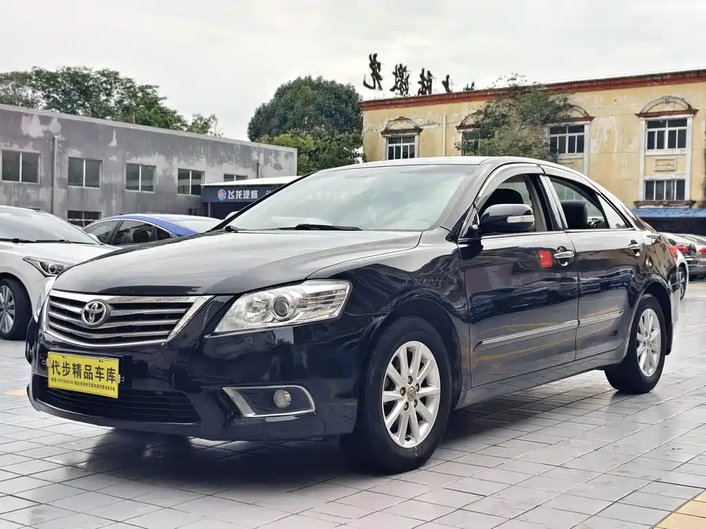 Toyota Camry 2010