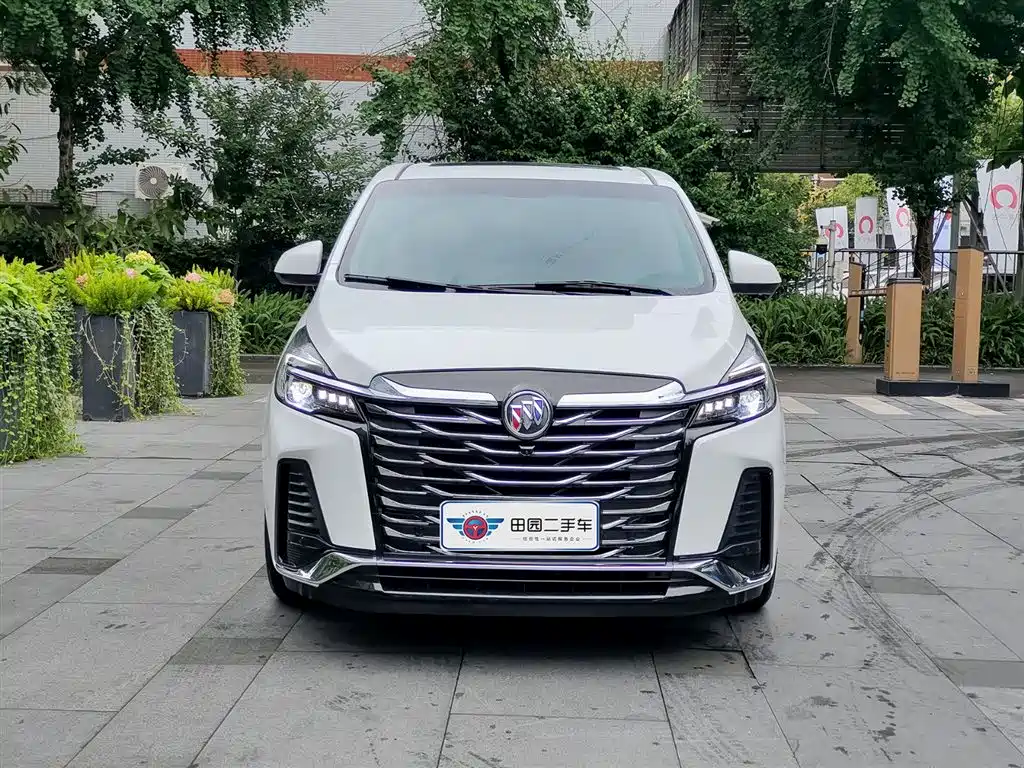 Buick GL8 2023