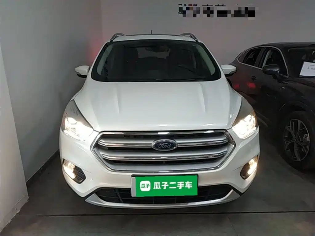 Ford Kuga 2018 — фото 3