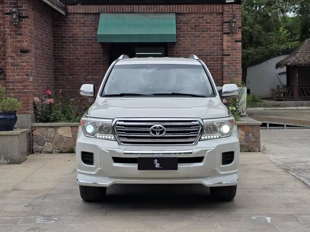 Toyota Land Cruiser 2015 — фото 2