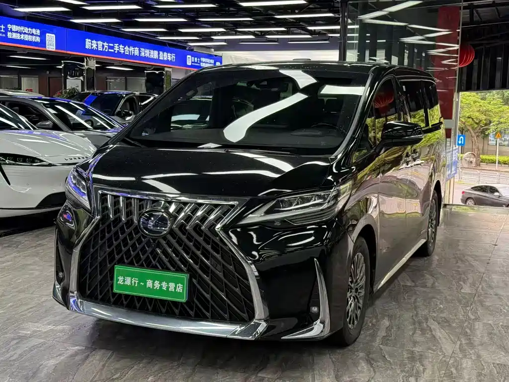 Lexus LM 2023