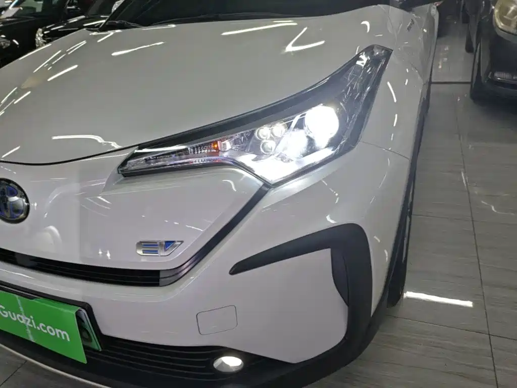 Toyota IZOA EV 2021 — фото 24