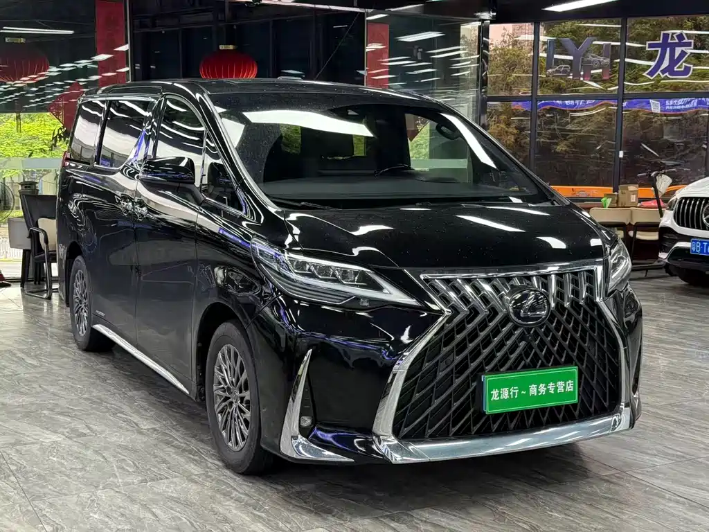 Lexus LM 2023 — фото 3