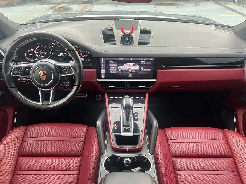 Porsche Cayenne Hybrid 2019 — фото 9