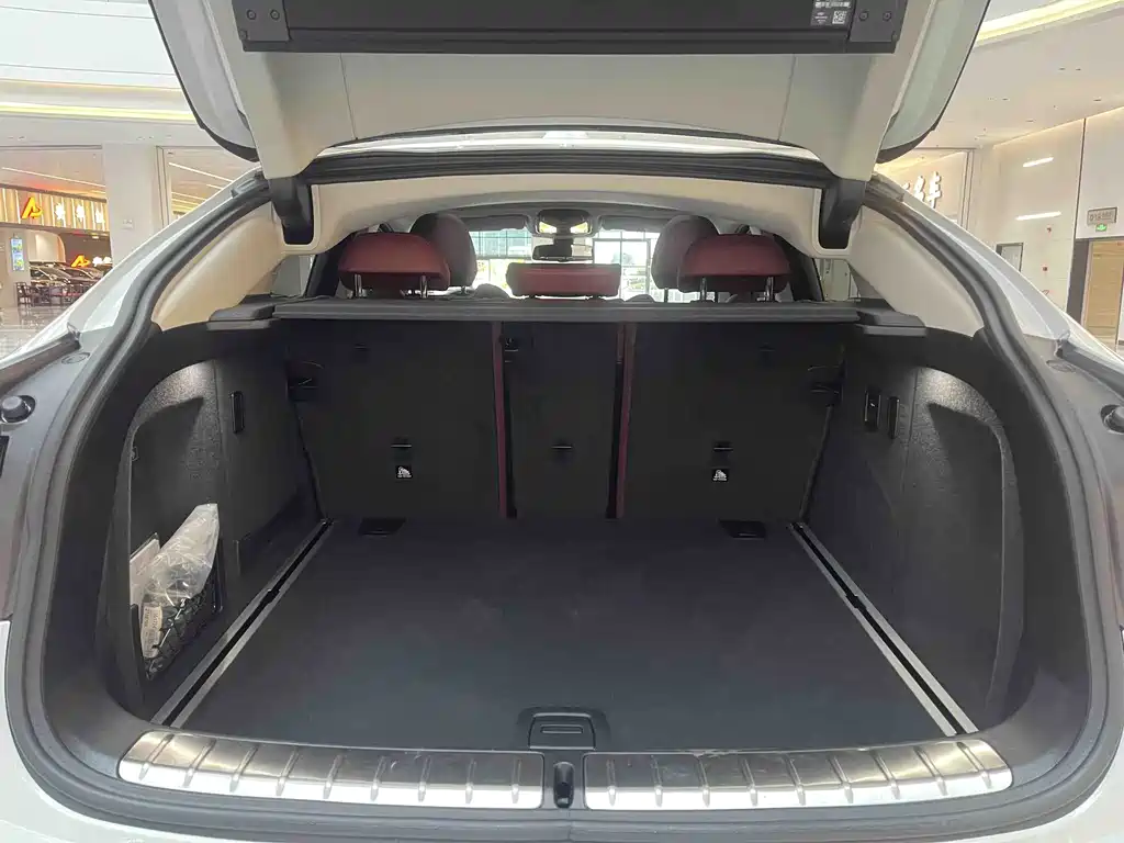 BMW X4 2024 — фото 14