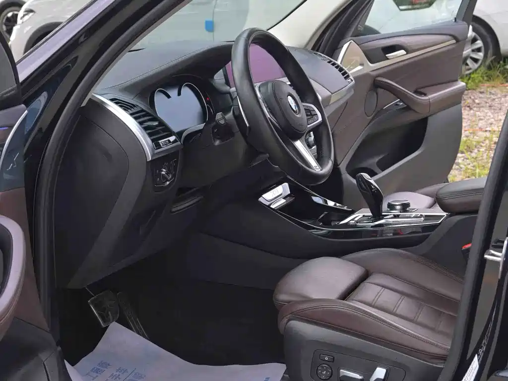 BMW X3 2018 — фото 14