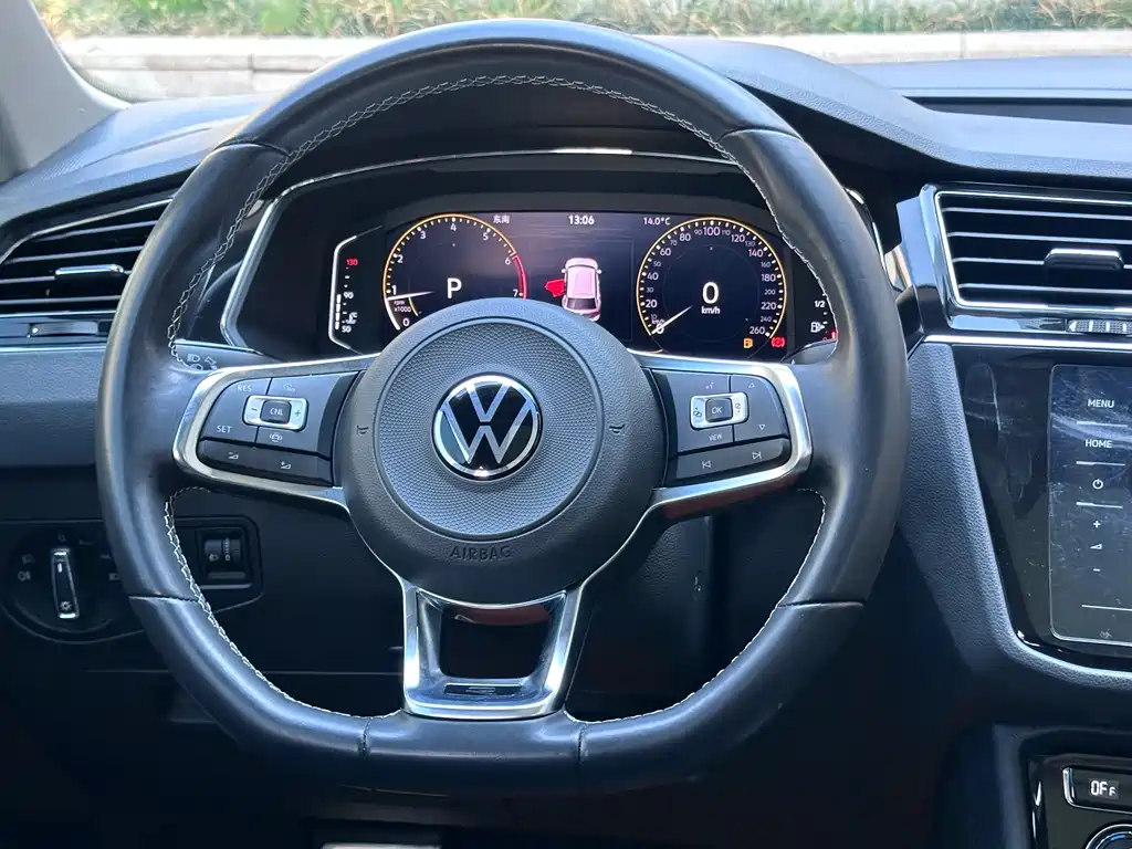 Volkswagen Tiguan L 2021 — фото 19