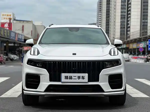 Lynk & Co 09 2022