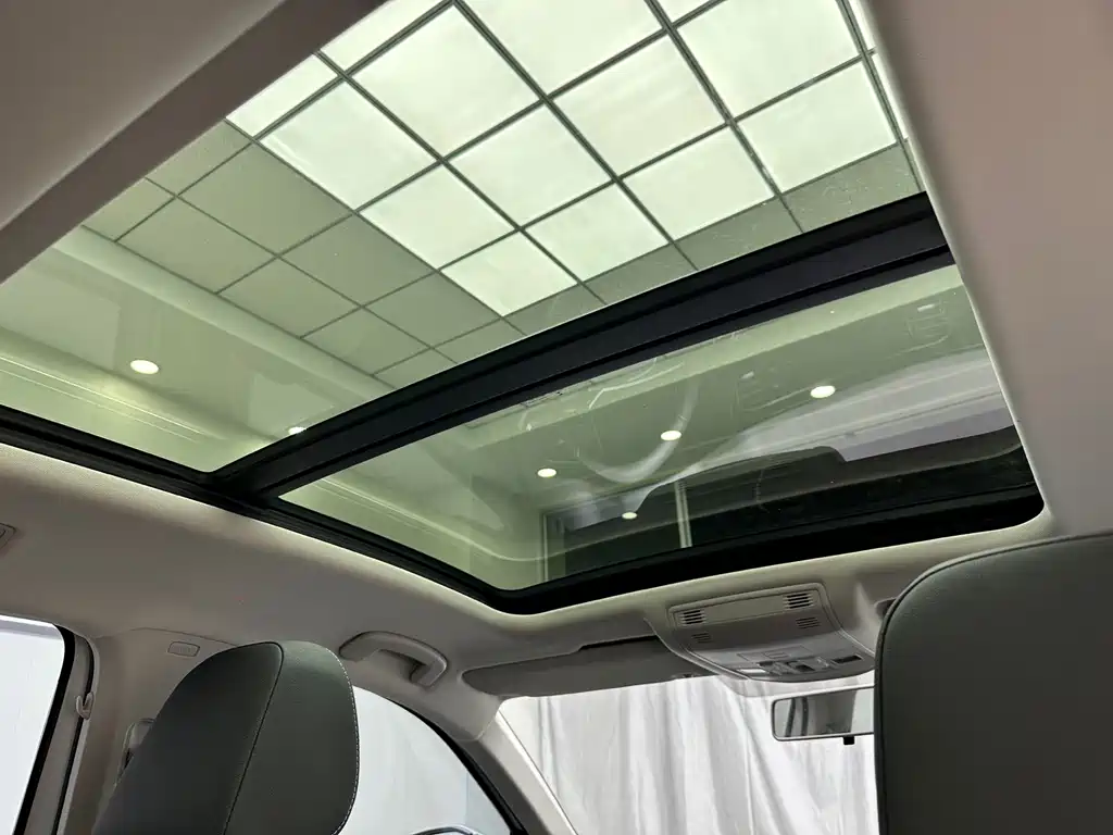 Volkswagen T-Roc 2022 — фото 14