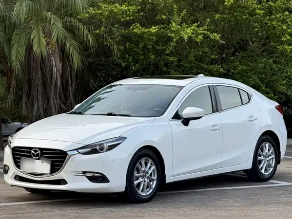 Mazda 3 Axela 2017