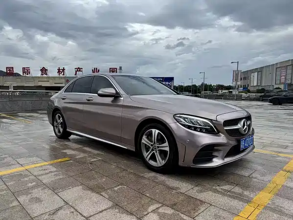 Mercedes-Benz C-Class 2019