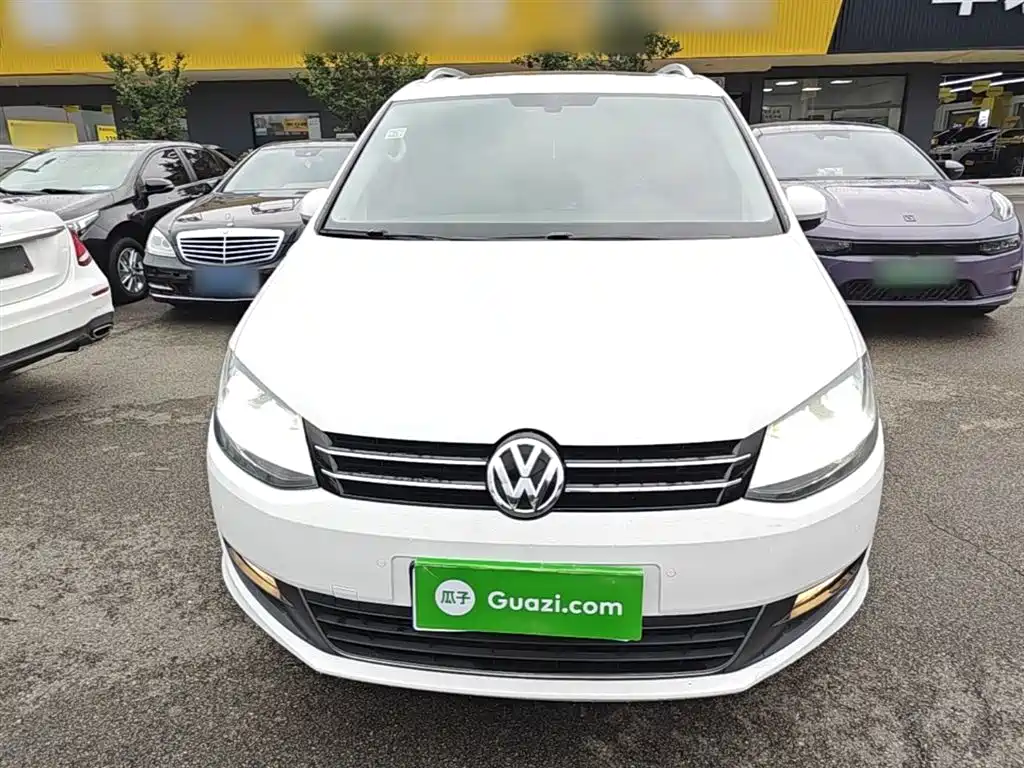 Volkswagen Sharan 2017 — фото 3