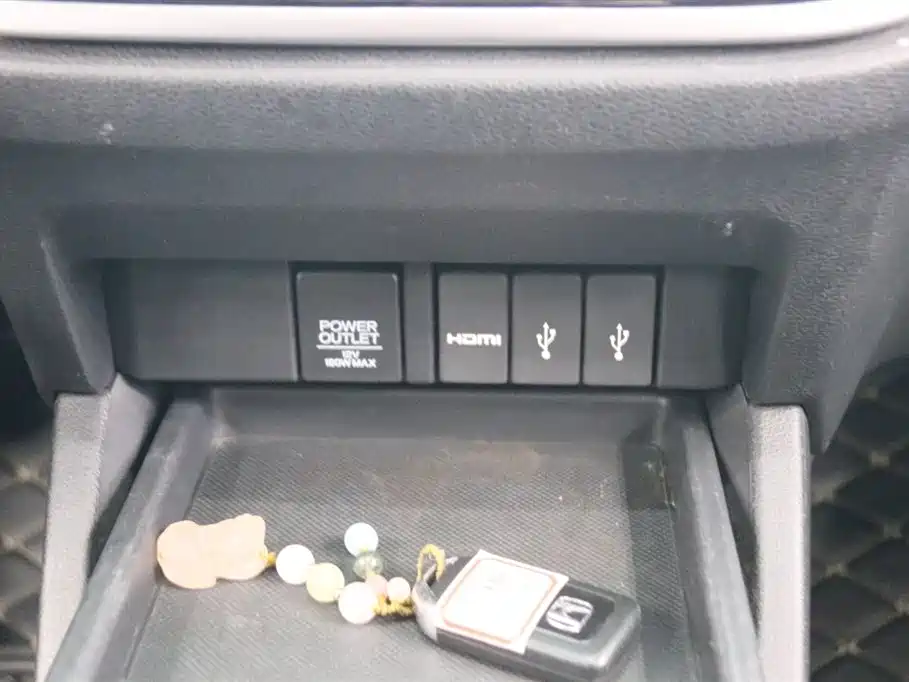 Honda Odyssey 2017 — фото 10