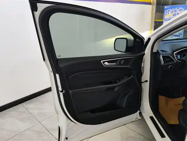 Ford Edge 2019