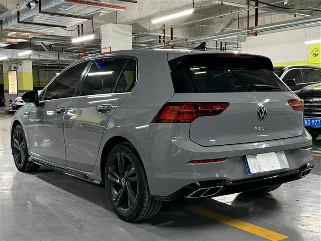 Volkswagen Golf 2023