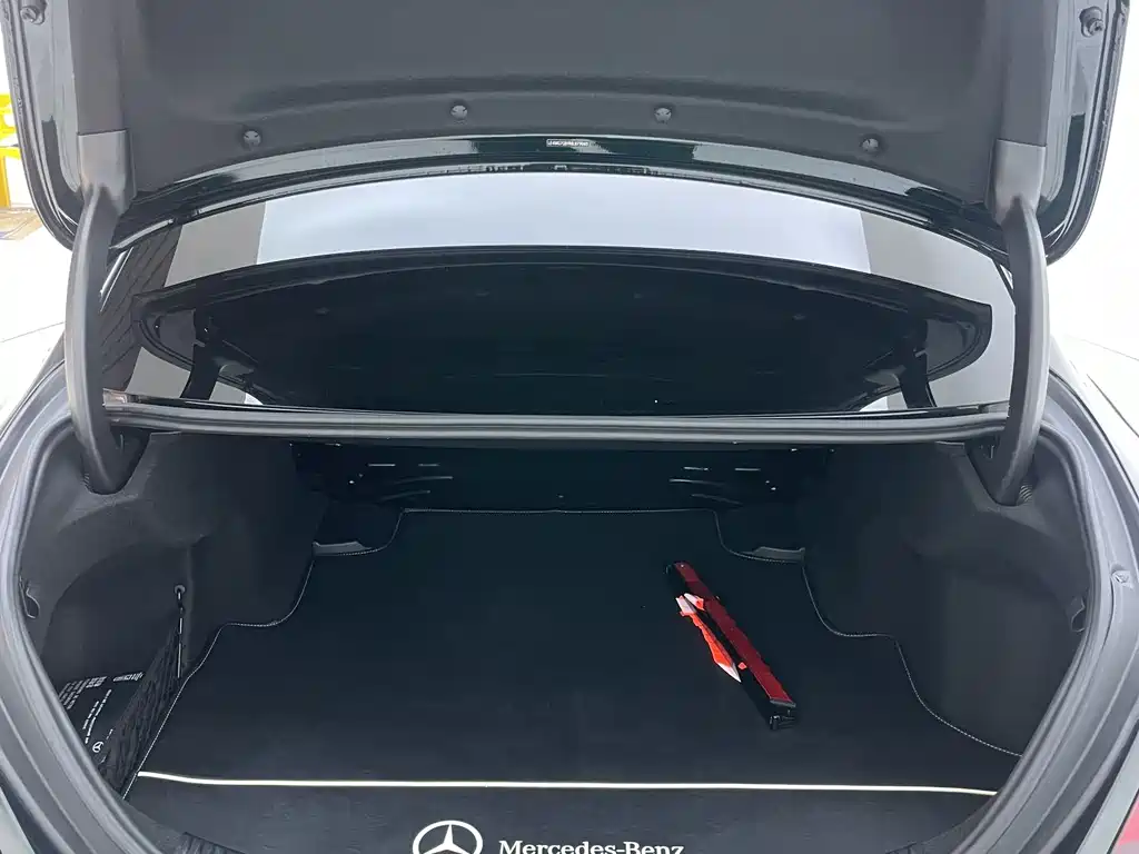 Mercedes-Benz C-Class 2021 — фото 24