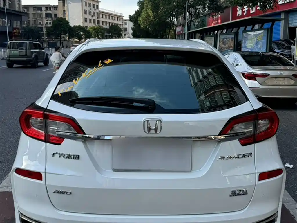 Honda Avancier 2017 — фото 6