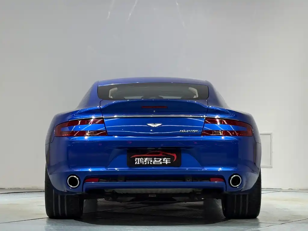 Aston Martin Rapide 2017 — фото 20