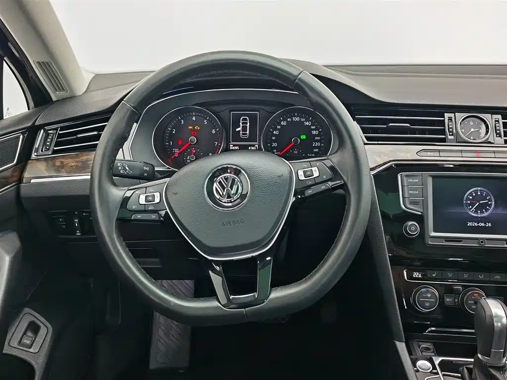 Volkswagen Magotan 2017 — фото 11
