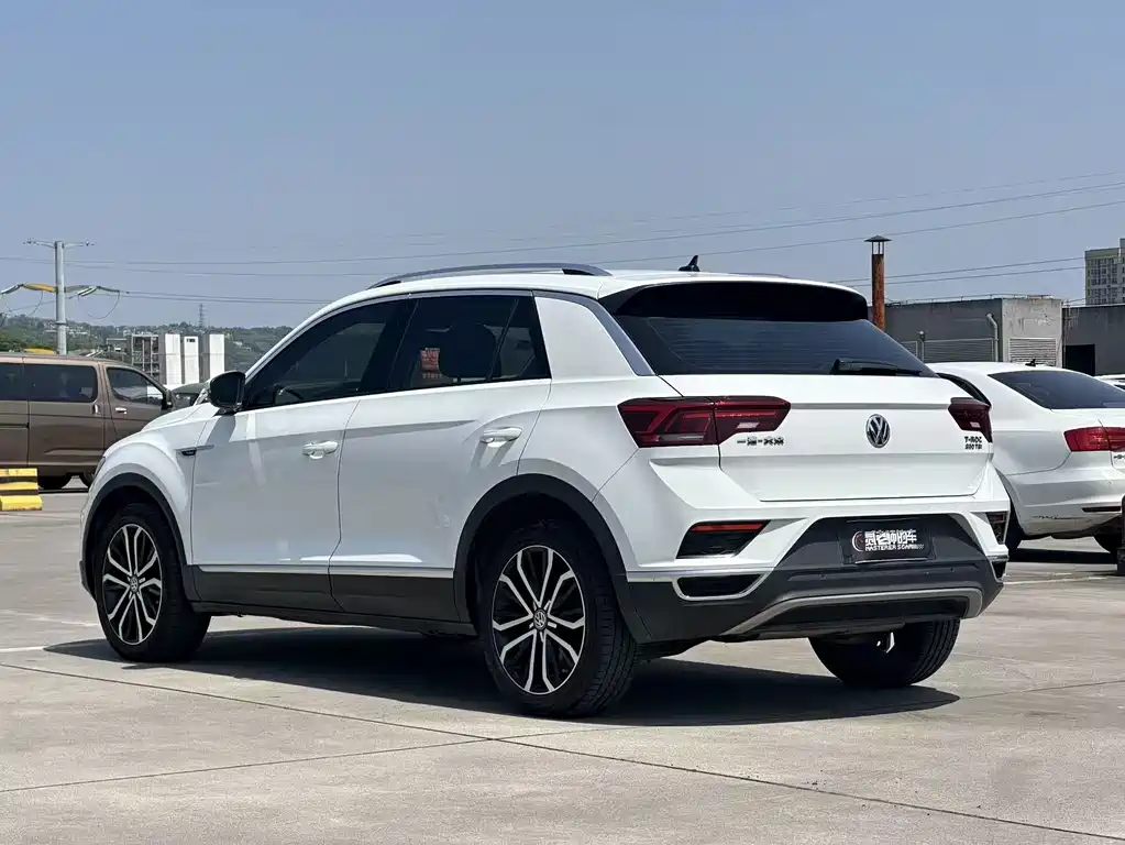 Volkswagen T-Roc 2019 — фото 3