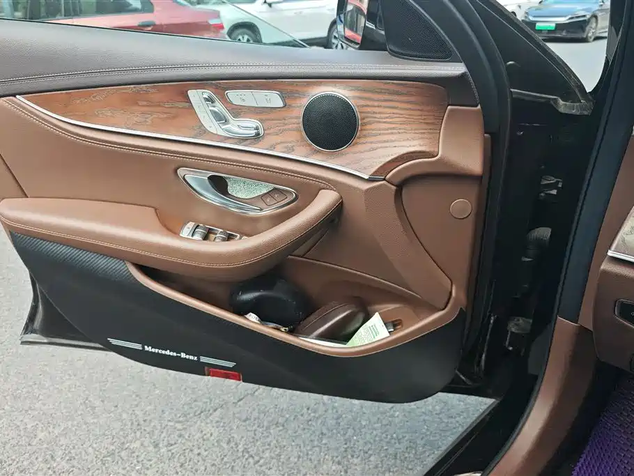 Mercedes-Benz E-Class 2017